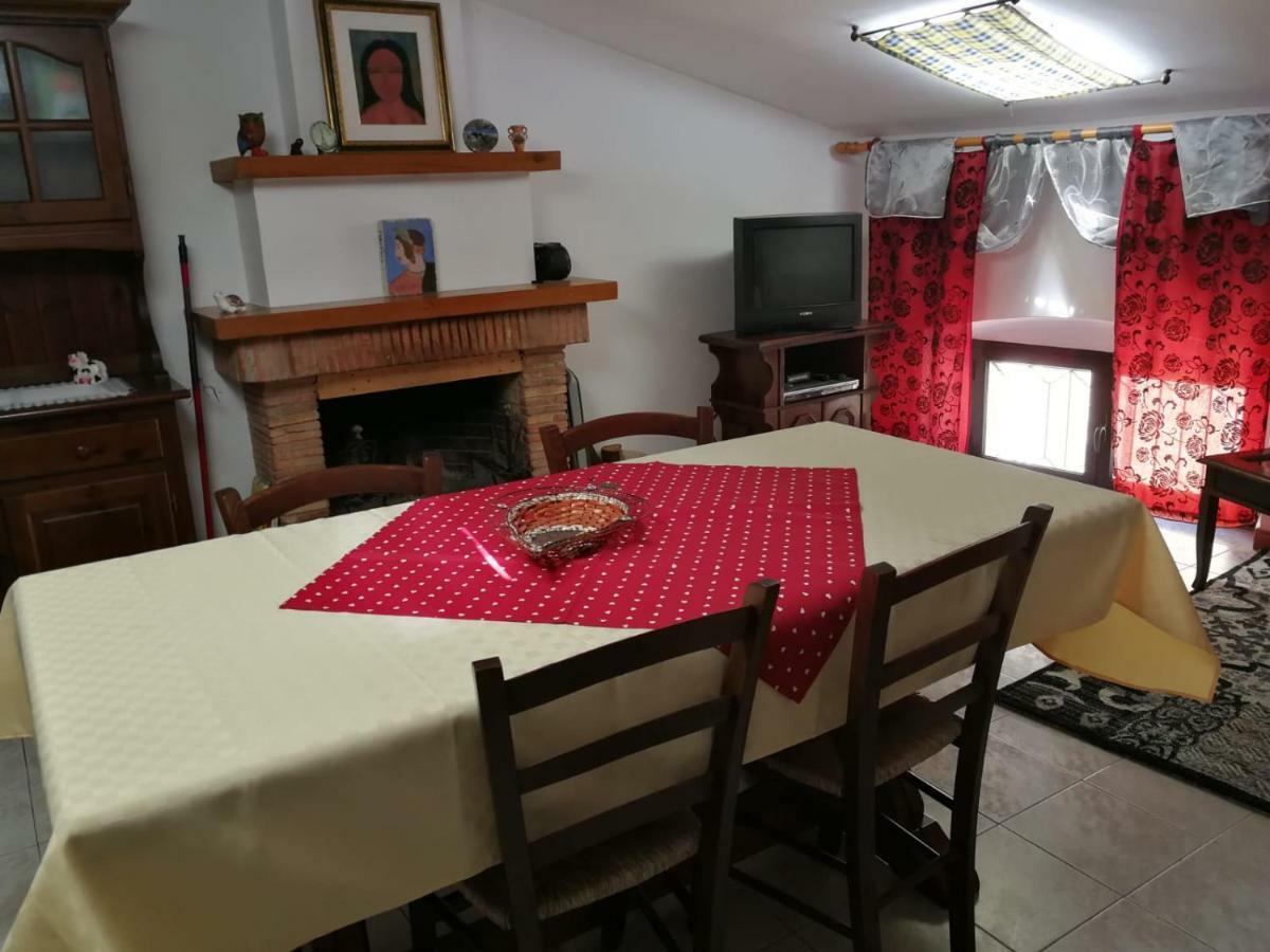 Appartement La Casa Delle Bambole Di Sangiovenale à Orvieto Extérieur photo
